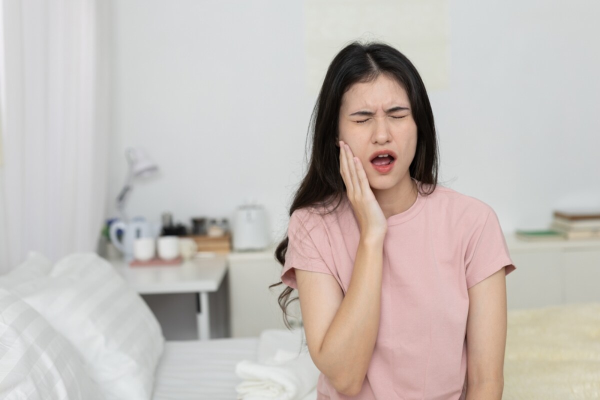 can bad posture cause jaw and bite problems